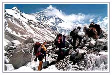 Trekking In Everest 